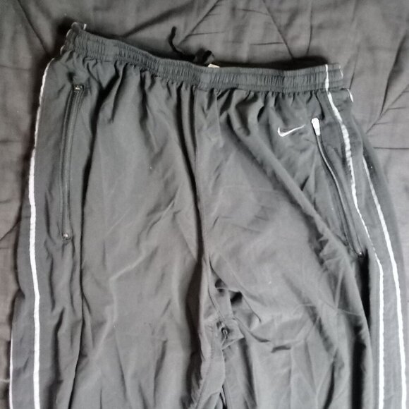 Vintage Nike Fit Dry Striped Wind Pants Joggers Trainers - Picture 2 of 8